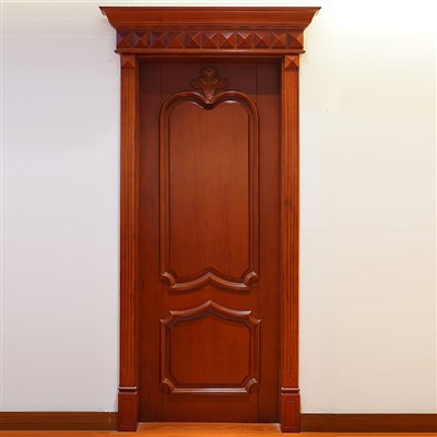 Drzwi z drewna świerkowego